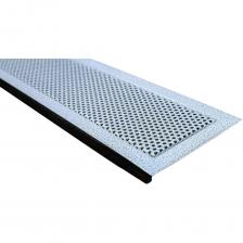 Вентиляционная решетка Шамрай размером 400x80мм – надежное и стильное решение для организации приточной и вытяжной вентиляции. Изготовлена из прочного металла толщиной 1,0 мм и окрашена порошковой краской под действием высоких температур, с круглой перфорацией. Решетка устойчива к ультрафиолету и высоким температурам. Установочный (видимый) размер: 430x110мм Посадочный (монтажный) размер: 400x80мм перфорация: круглая Цвет: Антик-белый Применение: - В подоконники над радиаторами отопления - В столешницы для вентиляции батарей или мебельного цоколя - В двери, потолки и перегородки (переточная вентиляция) Идеальное решение для организации приточной и вытяжной вентиляции в жилых и коммерческих помещениях.