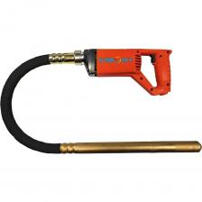 Вибратор глубинный электрический TURBOSKY (1000 Вт)- эффективное решение для уплотнения бетонных смесей при возведении фундаментов, плит, колонн и других монолитных конструкций. Инструмент предназначен для удаления воздуха из бетонной смеси, повышая ее плотность, что напрямую влияет на прочность и долговечность конструкции. Простота подключения к сети 220 В и стабильная работа делают его идеальным выбором для большинства строительных задач.Преимущества данной модели:мощный двигатель 1000 Вт для высокой производительности;частота вибрации 4300 об/мин для равномерного уплотнения;прочная виброигла диаметром 35 мм подходит для различных форм и размеров;защищённый корпус устойчив к пыли и влаге, продлевая срок службы;удобная рукоятка с антивибрационным покрытием для комфортной работы;универсальное питание от сети 220 В — подходит для любых строительных объектов.TURBOSKY – это гарантия качества и надежности в каждой детали. Этот глубинный вибратор – незаменимый помощник для профессионалов и частных застройщиков, позволяющий добиться превосходного результата при бетонировании с минимальными усилиями.