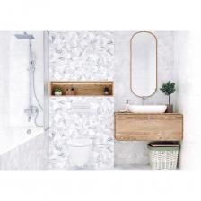 Коллекция Bergamo с глянцевой поверхностью рекомендована для облицовки стен ванной комнаты и санузла. Выполнена в теплой и холодной гамме. Классический формат плитки 249х500 мм. Комплектуется платиновым и золотым металлическими стиками из нержавеющей стали 12x500 мм и двумя видами лаппатированного ректифицированного керамогранита для пола формата 600x600 мм. Ректифицированный край керамогранита позволяет сделать укладку с минимальным швом. Страна производства — Россия, бренд Alma Ceramica. Bergamo — актуальная коллекция, выполненная в современном экостиле. Объектом внимания дизайнеров стал изысканный камень, обладающий богатой текстурой и насыщенным цветом. Глянцевая поверхность плитки идеально подчеркивает характер камня, а стильная нарезка декоративного элемента за м2 позволяет привнести в интерьер изюминку. Коллекция доступна в двух колористиках: светло-серой гамме и молочно-бежевом исполнении. Разнообразие текстур, оттенков и удобный формат 249х500 делает коллекцию Bergamo идеальным вариантом для декорирования интерьера!