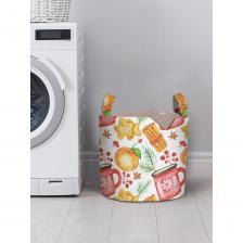 Корзина для белья 35x35 см поможет организовать порядок в доме и украсит любой интерьер в ванной комнате. Органайзер для белья объёмом 34 литра изготовлен из плотного искусственного войлока на основе тонких волокон 100% полиэстера. Плотность изделия: 240 гр/кв.м. При изготовлении изделия применяются безопасные и экологичные материалы, которые устойчивы к влаге (влагостойкая), быстро высыхают и не теряют своих свойств. Верхняя часть бака для белья закрывается текстильной вставкой с завязками, что позволяет скрыть содержимое корзины от лишних глаз. Изделие удобно складывается, в сложенном виде занимает минимальное количество места, при уборке легко перемещается, не царапая пол, в отличие от пластиковых корзин. Тканевый мешок для белья универсальный и многофункциональный. Можно использовать не только как контейнер, короб, ящик и кофр для белья, но также для хранения для детских игрушек, книг, вещей и других аксессуаров для дома. Органайзер для хранения доставляется в сложенном виде, вернуть прежнюю форму можно отпарив изделие в бережном режиме. К бельевой корзине также можно подобрать шторку и коврик для ванной, выполненные в аналогичной тематике. Декоративная корзина с рисунком -прекрасный вариант подарка маме, бабушке, дедушке, подруге на День рождения, юбилей, пасху и новоселье. Яркость рисунка может отличаться от изображения на сайте. Допустимо отклонение в размерах +- 3 см.