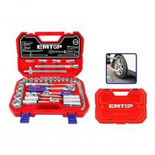 Набор инструментов EMTOP ESKT42511 51 предмет, в пластиковом кейсе с ручкой и на пластмассовых защелках, используется для ремонта и обслуживания автомобилей и прочей техники.Применяется для комплексного ремонта и обслуживания автомобилей и прочей техники.Широкий спектр проведения работ по ремонту и обслуживанию автомобиля и другой техники;Высокая прочность и долговечность: все металлические части инструментов изготовлены из сплава хромванадия;Эргономичные рукоятки инструмента изготовлены из прорезиненного пластика высокого качества (обеспечивают надежный захват и снижают утомляемость кисти);Удобный прочный кейс из пластика, на пластмассовых защелках, с рукояткой для переноски, выдерживает высокие механические нагрузки (может постоянно находиться в багажнике автомобиля).