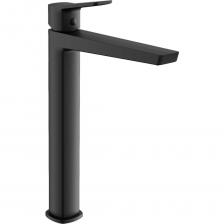 Однорычажный высокий смеситель BELZ для умывальника / раковины в ванную / мойку  с длинным изливом и крепежом типа «гайка», изготовлен из высококачественной латуни по технологии литья в песчаную форму, что обеспечивает прочность корпуса и долговечную эксплуатацию. Стильный излив оснащен инновационным аэратором, который наполняет струю воздухом, благодаря чему обеспечивается существенная экономия воды. Пластиковая сеточка насадка, которая установлена на аэраторе, существенно понижает уровень шума. Она защищена от налёта извести, кальций на ней не откладывается, а если сетка засорилась, то её легко почистить. Керамический картридж d 26 мм с коротким ходом обеспечивает точную настройку температуры и напора воды. Эксплуатационный ресурс картриджа составляет более 150 тысяч циклов. Смеситель высокий для накладной раковины монтируется на одно отверстие с помощью усиленной гайки и универсально подходит для установки на борт мойки-раковины большинства размеров и форм. Гибкая подводка, которая поставляется в наборе из 2 шт (шланги в стальной оплётке стандартного типа: гайка штуцер с резьбой) 45 см в комплекте. Смеситель представлен в цвете хром. К нему легко подобрать модель для ванны и душа из этой же коллекции, что, несомненно, подчеркнёт индивидуальность интерьера вашей ванной комнаты.