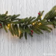 Neon-night Еловый шлейф с ягодами и гирляндой 30 LED, 31 В, литой 307-113