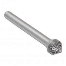 Борфреза (шарошка) по металлу коническая с конусностью 90°, K100506, двойная насечка, цельная, твердосплавная, удлиненный хвостовик. Данная маленькая шарошка используется как зенковка (зенкование небольших отверстий под углом 90°), для точного обрабатывания кромок, снятия фасок и гравирования. Внимание, изображение товара может отличаться от реального! Верные параметры указаны в технических характеристиках товара.