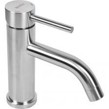 Смеситель для раковины Bond B68-2100 - это современное и функциональное решение для вашей ванной комнаты. Изготовленный из нержавеющей стали, он обладает матовым покрытием, что делает его привлекательным и практичным.Смеситель оснащен удобной длинной ручкой и надежным керамическим картриджем, что обеспечивает легкую регулировку потока воды. Фиксированный излив длиной 135 мм позволяет комфортно мыть руки, а специальная геометрия излива и расположенный под углом аэратор обеспечивают мягкую струю воды без разбрызгивания.Аэратор, встроенный в смеситель, экономит воду, насыщает ее пузырьками воздуха и делает струю мягкой. Он также снижает шум воды, ускоряет выветривание хлора и фильтрует частицы мусора, задерживая их на сетке. Аэратор легко выкрутить и почистить, что делает его практичным и удобным в использовании.С данным смесителем отлично смотрится донный клапан BOND с белой крышкой BV0105 или BV0205.Выбирая смеситель для раковины Bond B68-2100, вы получаете стильный, функциональный и надежный продукт, который обеспечит комфорт и удобство в использовании.