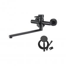 Смеситель изготовлен из нержавеющей стали высокого качества SUS 304, исключительно прочного материала, стойкого к износу и появлению коррозии. Содержание Cr (хром) - не менее 18% обеспечивает формирование на поверхности оксидного слоя и придает материалу устойчивость к действию различных химических веществ. Содержание Ni (никель) - не менее 8% гарантирует стойкость к коррозии. Покрытие SHINE BLACK наносится на смеситель и его компоненты методом Electroplating. Благодаря специальной технологии компоненты краски покрывают смеситель плотным, тонким, но очень прочным слоем, тщательно прокрашивая все полости и элементы. Такое покрытие обеспечивает надежную защиту всех поверхностей и увеличивает срок службы смесителя до 25 лет. Керамический дивертор с углом поворота 90° – быстрое переключение ванна/душ и гарантия надежности. Пластиковый аэратор OLIVE’S увеличенной проходимости позволяет быстро наполнить ванну. Смеситель комплектуется душевыми аксессуарами.