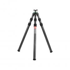 Штативы являются неотъемлемой частью арсенала профессиональных фотографов, стрелков и охотников. Они обеспечивают стабильность, необходимую для точных выстрелов или четких снимков. Среди множества штативов, представленных на рынке, Sunwayfoto T4030CSI-D Carbon сочетает в себе прочность, легкость и универсальность, что делает его идеальным выбором для широкого круга пользователей.Телескопические ножки с тремя секциями обеспечивают возможность быстрой и удобной регулировки высоты. Максимальная высота штатива составляет 890мм. В сложенном состоянии штатив занимает минимум места, что делает его удобным для переноски. Комплектуется устройство удобной сумкой для транспортировки, которая защищает штатив от повреждений.Регулировка угла наклона ножек 23, 55 и 85°Прочное карбоновое покрытиеВыдерживают нагрузку до 30 кгВ комплектации идут опорные насадки из резины и шипыФиксация положения кольцевыми механизмамиДля получения качественных снимков фотографу необходимо надежное оборудование. Фотоштатив Sunwayfoto T4030CSI-D Carbon подходит для пейзажной, ночной и студийной съемки. Изготовленный из легких и прочных материалов, прибор легко транспортируется и не занимает много места.