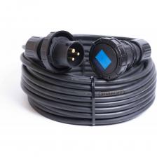 Длина кабеля: 40 метров — обеспечивает значительную свободу перемещения на больших расстояниях. Цвет: черный (BLACK) Кабель: КГтп-ХЛ Гибкий, морозостойкий, устойчивый к механическим, климатическим воздействиям кабель. Жилы кабеля: 3 жилы по 2,5 мм? Позволяет подключать оборудование с нагрузкой до примерно 16 А, что подходит для большинства промышленных и строительных целей. Разъемы: Розетка: IEC 60309, 16А Стандарт промышленного уровня для надежных соединений высокого тока. Вилка: IEC 60309, 16А Позволяет подключение к мощной электросети с высоким уровнем безопасности. Защита и устойчивость: Класс защиты: IP67 Абсолютная защита от пыли, влаги и воды, что позволяет использовать удлинитель в наружных и сложных условиях без риска повреждений или коротких замыканий. Область применения и преимущества: Предназначен для подключения мощных электроприборов и оборудования в условиях, требующих большой дистанции. Идеально подходит для использования на стройках, в наружных работах, при проведении мероприятий или в условиях высокой влажности. Длинный кабель увеличивает мобильность и удобство использования, позволяя организовать электроснабжение без необходимости прокладывать дополнительные кабели или монтажные работы. Защитный класс IP67 обеспечивает безопасность и надежную работу даже при неблагоприятных внешних условиях.