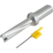 Сверло корпусное ACCKee с креплением твердосплавных пластин используется для сверления отверстий на станках с ЧПУ. Хвостовик сверла позволяет подводить СОЖ и обеспечивает максимальную жесткость крепления сверла. Пластины устанавливаются под определенном углом, который дает баланс для снижения вибраций и усилия резания. Пластины не входят в комплект поставки и приобретаются отдельно! Внимание, изображение товара может отличаться от реального! Верные параметры указаны в технических характеристиках товара.