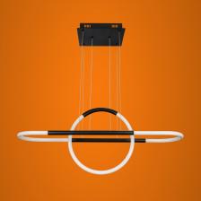 Люстра светодиодная подвесная iSVET черная сатурн SMR-101-1-5 представляет собой современное решение для освещения интерьера. Она оснащена встроенными светодиодами, обеспечивающими мощность в 32 Вт и световой поток 2560 люмен, что позволяет создать яркое и равномерное освещение. Высота люстры регулируется, что дает возможность адаптировать её под различные высоты потолков. Изготовленная из матового металла и пластика, она сочетает в себе черный и белый цвета, что придает ей стильный и современный вид. Люстра не требует дополнительных ламп, так как все необходимое уже включено в комплект. Уровень защиты IP20 делает её подходящей для использования в сухих помещениях. С цветопередачей 90 Ra и естественным белым светом 4000 К, она обеспечивает комфортное освещение для глаз.