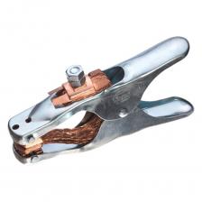 Зажимы массыMOST HIPPO – это зажимы массы с надежным электрическим контактом, обеспечиваемый за счет крепкой и устойчивой фиксации на заготовке. Обладает высокой прочностью и долговечностью благодаря простоте конструкции, хорошо переносят скачки напряжения, а увеличенная площадь контакта гарантирует прочное и надежное соединения.Преимущества зажимов массыMOST HIPPO:Надежный контакт: Обеспечивают надежное электрическое соединениеПростота и долговечность: Имеют простую конструкцию, что делает их очень долговечными и устойчивыми к поломкам.Универсальность: Подходят для фиксации на заготовках любой конфигурации и позволяют работать в труднодоступных местах.Устойчивость: Хорошо выдерживают скачки напряжения, что предотвращает перегорание.Увеличенная площадь контакта: Обеспечивает более надежную фиксацию и лучший контакт.