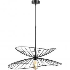 Подвесной светильник ЭкономСвет 10271/1BK BK представляет собой современное решение для освещения, сочетающее в себе функциональность и стиль. Этот светильник крепится на планке и поддерживает различные типы ламп, включая накаливания, светодиодные и люминесцентные, что позволяет выбрать наиболее подходящий вариант для ваших нужд. С цоколем E27 и мощностью лампочки 40 Вт, он обеспечивает качественное освещение площади до 2 м?. Светильник выполнен в черном цвете с матовой поверхностью, что придает ему элегантный и сдержанный вид. 