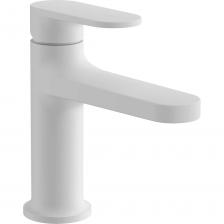 Смеситель для раковины Belz – это стильное и функциональное решение для вашей ванной комнаты. Модель оснащена традиционным изливом, обеспечивая удобный доступ к потоку воды. Однорычажный механизм управления позволяет легко регулировать температуру и напор воды, а керамический картридж гарантирует плавную работу и долговечность. Смеситель Belz предназначен для установки на раковину и монтируется на одну точку. Гибкая подводка упрощает подключение к водопроводной системе. Модель оснащена защитой от обратного потока, что обеспечивает безопасность использования. Благодаря ограничению расхода воды, смеситель способствует экономии ресурсов. Латунный корпус смесителя гарантирует его прочность и долговечность.