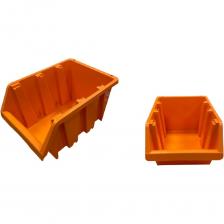 Набор лотков JETTOOLS ЛО-187+пл4 представляет собой удобное решение для хранения метизов и других мелких предметов. В комплект входят 12 лотков размером 187x115x87 мм, выполненных из прочного пластика, что обеспечивает долговечность и надежность в использовании. Яркий оранжевый цвет лотков способствует легкому обнаружению нужных предметов, что особенно полезно в условиях ограниченного освещения. Дополнительно в комплекте имеются 4 планки длиной 350 мм, которые позволяют организовать пространство более эффективно. Лотки подходят для бытового использования, что делает их универсальным инструментом для дома или мастерской. Компактные размеры и легкость конструкции обеспечивают удобство в транспортировке и хранении.