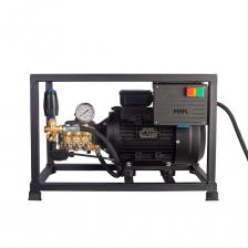 Профессиональный аппарат высокого давления для интенсивного использования.15 л/минуту (900 литров/час), 380В, 7,5 кВт, управление давлением на основе системы Total (Time) Stop с задержкой отключения двигателя 30 секунд, монтаж на штабелируемой раме, с магнитным пускателем, длина провода 7м. Допускается кратковременная работа с давлением 250 бар.-Производительность: 15 л/мин (900 л/час)-Рабочее давление: 230 бар, допускается кратковременная работа при давлении 250 бар (до 15 минут)-Максимальное давление – 250 бар-Тип перекачиваемой жидкости- вода-Диапазон давления воды на входе: -0,1 до 3 бар. Рекомендуемое не ниже 0 бар.-Максимальная температура воды, С– 50 С-Минимальная температура воды, – 5 С-Керамические плунжера с длительным сроком службы-Высокотехнологичные усиленные гидравлические уплотнения из материала Buna-N (Бутадиен-нитрильный каучук)-Тарельчатые клапана с седлом из латуни и пружиной из нержавеющей стали.Характеристики привода-Тип электродвигателя - трехфазный-Мощность двигателя – 7,5кВт-Требуемое напряжение сети- 380 В-Режим работы электродвигателя –S1 (непрерывный)-Класс изоляции обмотки – F (Допустимая температура обмотки составляет 155 °С при температуре окружающего воздуха 40 °С)