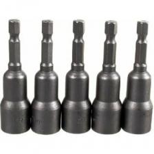 Биты для кровельных саморезов SW 12x65 мм 5 штук магнитные DIDSW12 Diamond Industrial Набор из 5 штук. Оснащены мощным удерживающим магнитом. Предназначены для откручивания и закручивания гаек; винтов, болтов и саморезов с шестигранными головками. Широко используются при проведении различных строительных и монтажных работ: кровельные работы, сборка металлической мебели, монтаж модульных зданий, ремонтные работы и т.д. - диаметр - 12 мм - длина общая - 65 мм - хвостовик - под бит 1/4" (6,35 мм) Изготовлены из высококачественной инструментальной стали.