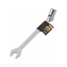 Инструмент от бренда JCB — это многофункциональное решение для работы с крепежами, где требуется гибкость, надёжность и простота обращения. Он сочетает рожковый ключ на 17 мм и торцевую 12-гранную головку с шарнирным соединением, что делает его особенно полезным при работе в ограниченном пространстве.Преимущества:Шарнирная торцевая головка с углом поворота Позволяет наклонять головку параллельно телу ключа, обеспечивая быстрый доступ к крепежу без приложения чрезмерного усилия.Двойной профиль (рожковый + торцевой) Удобен при работе с крепежом, доступным только с одной стороны, а торцевая часть облегчает вращение в узких местах.Работа в труднодоступных зонах Шарнир позволяет изменять положение торцевой части, обеспечивая манёвренность при установке/демонтаже резьбовых соединений.Надёжность и прочность Cr-V стали Хромованадиевая сталь гарантирует устойчивость к нагрузкам и коррозии, продлевая срок службы инструмента.Универсальное применение Подходит для всевозможных шестигранных соединений, включая заржавевшие, с «закусами» или повреждённой гранью.