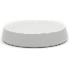 Керамическая мыльница для ванной «Ornament» – стильный и практичный аксессуар для ванной комнаты. Мыльница отличается устойчивой основой и оригинальным дизайном. Аксессуар для ванной комнаты поможет создать атмосферу уюта и организовать пространство дома. Цвет мыльницы будет радовать взгляд и поднимать настроение с самого утра. Мыльница будет гармонично смотреться с дозатором и стаканом для зубных щеток из коллекции «Ornament». Купить аксессуары для ванной комнаты можно в квартиру, загородный дом, офис или в подарок близкому человеку.