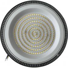 Светодиодный промышленный светильник ULY-U37D-200W/4000K TM Uniel - это мощное и эффективное решение для освещения производственных помещений и складских комплексов. Нейтральный белый свет (4000K) создает комфортные условия для работы, обеспечивая естественную цветопередачу и снижая усталость глаз персонала. Конструктивные особенности: Узкий угол рассеивания 90 градусов обеспечивает направленное освещение рабочих зон и стеллажных систем Прочный корпус из литого алюминия с защитным стеклом соответствует классу защиты IP65 Блочная линза из поликарбоната оптимизирует распределение светового потока Эффективная система охлаждения с радиаторной решеткой гарантирует стабильную работу Основные преимущества: Мощное освещение для больших производственных площадей Надежная работа в условиях повышенной запыленности Энергоэффективность и продолжительный срок службы Область применения: Складские терминалы и логистические комплексы Производственные цеха и промышленные зоны Помещения с повышенными требованиями к освещению Этот светильник сочетает в себе высокую производительность, надежность и современные технологии освещения, что делает его идеальным выбором для профессионального использования в промышленных условиях.