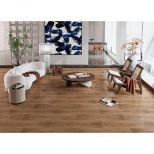 Ламинат Union Kraft из коллекции Star - это качественное и надежное покрытие для вашего пола. С классом износостойкости 34, он отлично подходит для укладки его дома, так и для коммерческих помещений, где требуется высокая износоустойчивость. Толщина ламината составляет 12 мм, что придает ему дополнительную прочность замковых соединений, а так же дополнительную шумоизоляцию помещения.Фактура ламели в точности повторяет структуру дерева, создавая ощущение натуральности и придает дополнительную атмосферу уюта. Поверхность ламината имеет U-образную фаску с 4-х сторон, что придает полу элегантный и законченный вид, выделяя каждую плашку и подчеркивая ее красоту, и пола в целом.Благодаря влагостойким свойствам, ламинат Union Kraft Star подходит для укладки в различных помещениях, включая спальни, прихожие, детские комнаты, гостиные и домашние кабинеты. Вы можете быть уверены в надежности и долговечности этого покрытия, даже при повышенной влажности.Особенно стоит отметить, что данный ламинат полностью экологичен и безопасен для здоровья. Он изготавливается на высокоточном немецком оборудовании, что гарантирует его высокое качество и долговечность. Выбирая ламинат Union Kraft Star, вы получаете не только красивый и надежный пол, но и заботу о своем здоровье и окружающей среде.