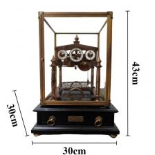Механические настольные часы деревянные