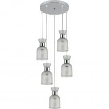 Цокольная потолочная люстра выполнена из высококачественных материалов и комплектующих. Изготовлена в цвете хром на металлическом основании с плафоном геометрической формы . Люстра проста в сборке и монтаже. Прекрасно подойдет для основного местного освещения в гостиной, спальне, кухне и студии. Подходит для установки в системы натяжных потолков.