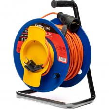 Сетевой удлинитель предназначен для использования в местах, где нет доступа к стационарным розеткам. Он позволяет подключать различные электроприборы на расстоянии от основной сети.Это устройство широко применяется в различных сферах, включая ремонтные и строительные работы. Оно также может использоваться вне помещений.Удлинители REDVERG — это качественные и функциональные устройства, которые разработаны и произведены с учётом всех требований к дизайну и надёжности.