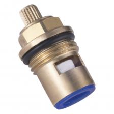 Кран-букса — надежный элемент смесителя, обеспечивающий качественную подачу/перекрытие водного потока. Предназначается для двуручковых систем (горячая и холодная вода отдельно). Кран-букса хорошо зарекомендовал себя при работе с моделями OUTE. Особенности: Изделие состоит из корпуса и штока. При повороте вентиля в одну сторону конструкция раскрывается, пропуская воду. При полном закручивании все компоненты герметично состыковываются.