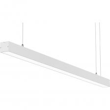 Линейный светодиодный светильник 30-42 излучает световой поток в 1800 Лм, потребляя при этом 24 Вт, такой яркости достаточно для освещения площади 9 м?. В светильнике используются светодиоды с дневным белым цветом свечения и цветовой температурой 4000 К, которая наиболее близка к естественному солнечному свету. Корпус светильника изготовлен из алюминия в современном дизайне и благодаря материалу имеет отличные теплоотводящие качества, что увеличивает срок службы светодиодов. Размер светильника 980х40х40 мм. Рассеиватель изготовлен из полипропилена и сохранит свои качества на протяжении всего срока службы. Степень защиты светильника от пыли и влаги соответствует стандарту IP40. В комплекте со светильником поставляются тросики для подвешивания светильника и два вида крепежей для закрепления тросов. Благодаря надежному драйверу светильник сохраняет равномерное свечение. Работает от сети с напряжением 230 В. Светильник в цвете серебро: 16154334 Светильник в цвете черный : 26042999