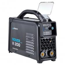 Сварочный инвертор Оберон R 200 Rover создан для ручной дуговой сварки MMA и аргонодуговой сварки Lift TIG, используя современные инверторные технологии. Он оснащен ярким и функциональным LED-экраном и синергетическим управлением, что обеспечивает простоту и удобство в работе.Основные особенности и функции:Удобное управление: яркий жк-дисплей с визуализацией, нажимной регулятор с тактильной обратной связью.Синергетика при выборе сварочного тока и диаметра электрода.Универсальность - аппараты способны работать как в режиме ручной дуговой сварки MMA, так и в режиме аргонодуговой сварки Lift TIG.Функция VRD снижает напряжение холостого хода до уровня ниже 36 В для безопасности сварщика, который может случайно коснуться электрода во время сварки.Функция Hot Start старт позволяет с лёгкостью поджигать сварочный электрод за счёт кратковременного повышения тока в начале сварки.Функция ARC FORCE – адаптивный форсаж дуги улучшает стабильность горения электрода. Существенно сокращает вероятность непреднамеренного обрыва дуги.Обеспечивают более сильную, концентрированную и стабильную дугу. Легко настраиваются для работы с различными динамическими характеристиками, позволяют сделать дугу мягче или жестче.Подходят для сварки нержавеющей, легированной, углеродистой стали, меди и других цветных металлов.Совместимы с электродами различных спецификаций и материалов, включая кислотные, щелочные и волокнистые.