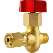 Вентиль газовый к МТР ПТК 00000032575 предназначен для регулировки подачи горючего газа (пропан, ацетилен) в процессе газопламенной обработки металла. Вентиль изготовлен из латуни (литье под давлением). Подходит для машин термической резки CG-30, CG-100, CG2-11G, CG2-11D, CG2-11 и CG2-11L. Газовый вентиль крепится при помощи накидной гайки М12х1,25LH. Плотная и надежная фиксация к частям машины термической резки. Барашек задающего винта изготовлен из термоустойчивого пластика и окрашен в красный цвет. К вентилю ГГ (горючий газ) крепится красный рукав для подачи газа из комплекта.