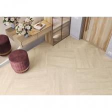 Глазурованный керамогранит LCM Tivoli Romano 8080TIV11M формата 80х80 см идеально подходит для отделки пола и стен внутри и снаружи помещений, таких как ванная комната, гостиная, балкон, терраса или кухня. Керамогранит обладает нормальной проходимостью (стандарт PEI 3 из 5) и устойчив к морозу. Он также совместим с системой «теплый пол» и имеет нескользящую поверхность (класс противоскольжения R9 по стандарту DIN 51130). В упаковке содержится 3 штуки керамогранита, что позволяет покрыть площадь в 1,92 м?. Нежные оттенки бежевого травертина с деликатным ненавязчивым узором природного камня создадут уютное обволакивающее пространство.