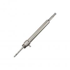 Хвостовик SDS Plus 800 мм изготовлен из легированной инструментальной стали. Направляющее сверло обеспечивает предварительное засверливание и точность сверления коронкой.