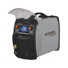 Аппарат сварочный MIG/MAG PRO MIG-203DP 4WD GOODEL представляет собой современное устройство, предназначенное для выполнения импульсно-дуговой сварки плавящимся металлическим электродом в среде инертных газов. Основой конструкции аппарата служит инверторный источник питания, основанный на применении передовых технологий IGBT транзисторов, разработанных нашей компанией. Благодаря своей мощности инвертор на IGBT транзисторах способен преобразовать постоянное напряжение, получаемое из переменного напряжения частотой 50 Гц/60 Гц, в высокочастотное переменное напряжение частотой 20кГц; в результате происходит трансформация и выпрямление напряжения.