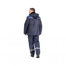 Зимний рабочий костюм со светоотражающими полосами (СОП), оснащен дополнительным утеплением. Этот костюм представляет собой идеальное сочетание комфорта, функциональности и безопасности. Они сшиты из прочного и износостойкого материала, обеспечивающего долговечность и устойчивость к различным воздействиям. Утепление костюма позволяет комфортно работать даже в холодных условиях, обеспечивает дополнительную защиту от низких температур. Благодаря этому, вы можете быть уверены в своем комфорте и концентрации на работе даже в холодные времена года. Система охраны труда включает в себя ряд полезных функций для безопасной работы. Утепленный костюм с СОП с тканью это качественный и недорогой вариант для тех, кто заботится о безопасности и комфорте на рабочем месте. В нем вы сможете справиться с самыми сложными задачами, не опасаясь холода или неблагоприятных условий.