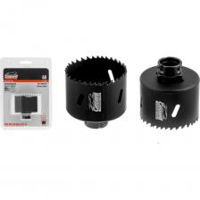 Применение: для сетевых и аккумуляторных дрелей-шуруповертов, легких перфораторах и со стационарными станками в безударном режиме; Назначение: для сверления сквозных отверстий в листовой и нержавеющей стали, легированному и нелегированному алюминию, цветным металлам, пластмассе, гипсокартону, древесно-стружечным плитам, дереву, ламинату; Зубья: специальная прогрессивная геометрия зубьев с переменным шагом 4-6 TPI (4-6.5 мм), крупный и мелкий зуб, разведенные для быстрого и чистого реза. Материал режущей части коронки: HSS M42 Bi-Metal 8% Co (быстрорежущая сталь c содержанием кобальта 8%), 65-68 HRC. Материал корпуса коронки: пружинная сталь 40Х, 48-52 HRC. Максимальная глубина сверления: 38 мм. Соединение коронки: быстрое соединение с универсальным центрирующим сверлом (серия GP2502) в одно движение при помощи адаптера в комплекте. Хвостовик с центрирующим сверлом в комплект поставки не входит. Предельно допустимое отклонение (толеранс) готового отверстия: +/- 1 мм.  Упаковка: индивидуальный блистер. Внимание, изображение товара может отличаться от реального! Верные параметры указаны в технических характеристиках товара.