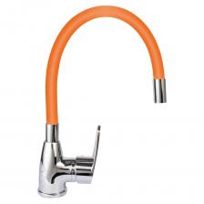 Однозахватный смеситель ROEGEN для кухни с боковым расположением ручки, на гайке, с гибким изливом. Гибкий излив оснащен качественным аэратором с пластиковым сердечником типа "Бенц". Максимальная высота смесителя 24 см. Высота аэратора над уровнем мойки 19 см, что (учитывая глубину мойки) позволяет набирать воду даже в очень глубокие емкости. Межцентровое расстояние корпуса и аэратора 22-25 см в зависимости от расположения корпуса - ручкой сбоку или ручкой спереди. Картридж металлокерамический 40 мм. Крепление к столешнице, мойке или раковине осуществляется с помощью пластиковой гайки. В комплект входит гибкая подводка длиной 30 см.