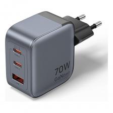 Зарядное устройство с технологией зарядки Gan позволяет заряжать телефоны, планшеты, ноутбуки и прочие гаджеты(девайсы) от электрической сети, посредством USB кабеля. Максимальная выходная мощность 70 Ватт. USB-C порты обладает функцией Quick Charge 3.0 (быстрая зарядка). USB-A порты обладают функцией Quick Charge 3.0 (быстрая зарядка), а также функцией защиты от короткого замыкания.   Тип разъема: Евро вилка M / 2 x USB CF / USB AF Входное напряжение: 100-240 В~50/60 Гц, 1,5A Выходное напряжение: (USB-C1/USB-C2): 5.0V?3.0A (15.0W); 9.0V?3.0A (27.0W); 12.0V?3.0A (36.0W); 15.0V?3.0A (45.0W); 20.0V?3.5A (70.0W) (USB-A): 5.0V?3.0A (15.0W); 9.0V?2.0A (18.0W); 12.0V?1.5A (18.0W); 10.0V?2.25A (22.5W) (USB-C1 + USB-C2): 45.0W + 20.0W (USB-C1 + USB-A): 45.0W + 18.0W (USB-C2 + USB-A): 15.0W (USB-C1 + USB-C2 + USB-A): 45.0W + 15.0W Total Output: 70.0W Max Совместимость: PD 3.0/PPS/QC 3.0/AFC/FCP/Apple 2.4A/BC 1.2; QC 3.0/AFC/FCP/Apple 2.4A/BC 1.2/ DCP/ SCP Контакты: никелированные Материал корпуса: АБС-пластик Цвет: серый  