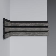 Панель на стену и потолок - стильный и элегантный декоративный элемент, который украсит интерьер и придаст ему особую изысканность. Этот лепной декор используется для зонирования помещения, обрамления дверных и оконных проемов, а также для создания форм и рисунков на стенах и потолках. Изготовлен из дюропрофиля высокого качества,Декоративная панель быстро и надежно крепится к поверхности строительным клеем, обеспечивая прочное и долговечное крепление. Одним из главных преимуществ этого продукта является его способность не впитывать запахи и влагу, что делает его идеальным для использования в ванных комнатах и кухнях. Вы можете быть уверены, что декоративный элемент сохранит свой первоначальный вид и не подвергнется негативному воздействию внешних факторов. Панель Decomaster легко сочетается с любым стилем интерьера, таким образом, вы сможете создать уникальный и индивидуальный дизайн, который полностью отразит предпочтения и вкус. Приобретая декоративную панель Decomaster, вы получаете стильный, функциональный и долговечный декоративный элемент, который преобразит пространство, а так же добавит изысканность, уют и элегантность к интерьеру, подчеркнет его индивидуальность и станет настоящим украшением вашего дома.