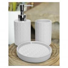 Набор аксессуаров для ванной состоит из 3-х предметов – мыльницы, диспенсера для жидкого мыла, стакана для зубных щеток. Аксессуары отличаются лаконичным дизайном. Набор предметов для ванной поможет создать атмосферу уюта и организовать пространство вашего дома. Аксессуары изготовлены из прочной керамики, устойчивы к перепадам температуры и высокой влажности.