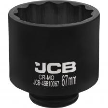 Головка ударная глубокая 3/4'', 67 мм и 12-гранным профилем от бренда JCB — это мощный инструмент, который станет надежным помощником в вашей мастерской или на профессиональном сервисе!Эта ударная головка предназначена для работы с высокими нагрузками и идеально подходит для крепежа, требующего значительного усилия. Глубокая конструкция позволяет использовать её в труднодоступных местах, обеспечивая удобство и эффективность при выполнении задач.Особенности:12-гранный профиль: Обеспечивает надежное сцепление с крепежом, минимизируя риск соскальзывания и повреждения.Материал: Изготовлена из высококачественной хроммолибденовой стали, что гарантирует долговечность и стойкость к износу.Ударная работа: Специально разработана для использования с ударными инструментами, что позволяет эффективно справляться с самыми сложными задачами.Применение:Головка ударная глубокая 3/4'' идеально подходит для:Ремонта и обслуживания автомобилейСтроительных и монтажных работПромышленного использованияС этой ударной головкой вы сможете легко и быстро выполнять любые задачи, требующие высокой надежности и прочности. Добавьте её в свой набор инструментов и убедитесь в её качестве и эффективности!