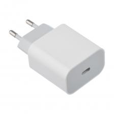 Это быстрое зарядное устройство с портом USB TypeC мощностью 20 Вт позволяет зарядить аккумуляторную батарею телефона до 50% уровня заряда за полчаса, максимальный ток 3,6А. Выполнено в корпусе из премиальных огнеустойчивых материалов, обладает повышенной надежностью и встроенными защитами для подключаемых устройств. Быстрая зарядка Type - C станет оптимальным выбором по соотношению цена/скорость. Зарядный кабель в комплектацию не входит. Быстрая зарядка до половины уровня батареи выполняется около 30 минут, а время полного заряда составит 105 минут. В список поддерживаемых устройств входят все смартфоны, часы, наушники и планшеты Apple. Вход: АС 100-240В 50-60 Гц 0,5А Выход: USB-C DC 5В/3А 9В/2,22А 20Вт