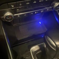 Подходит для Mazda CX-5 2018-2022 Беспроводное зарядное устройство адаптер для быстрой зарядки 15 Вт