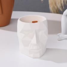 Свеча из соевого воска в кашпо «Геометрическая голова», 9x7.5 см, белая