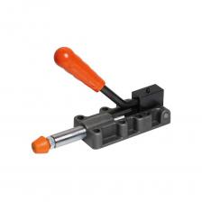 Зажим механический плунжерный с кронштейном KUKAMET 533-4-Q14-H применяется для фиксации заготовок при выполнении различных технологических операций в столярном, слесарном или сварочном мелкосерийном производстве. Зажим может быть зафиксирован в открытом и закрытом положениях рукоятки. Устройство может активироваться движением на себя или от себя. Основание литое из прочного чугуна GGG-60, покрытого электростатической порошковой краской черного цвета. Рукоятка из автоматной стали. Толкающая штанга, нажимной винт из оцинкованной стали. Упор из силикона. Основание и детали механизма фосфатированные. Толкающая штанга хромированная. Ход плунжера: 38 мм Нажимной винт: M8x50 F1 зажимное усилие: 7000 Н F3 крепежная сила: 11000 Н Fi усилие от руки (F1:Fi): 16:1