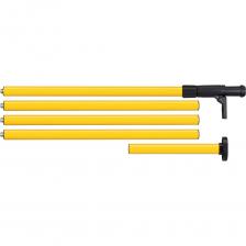 Телескопическая штанга Ermenrich Reel TWR30 – полезный аксессуар для того, кто много и регулярно использует лазерный уровень. Она собирается из 5 секций и в сборе представляет собой длинную распорку, нижняя часть которой упирается в пол, а верхняя – в потолок. На штанге располагается платформа для установки лазерного уровня, ее можно плавно перемещать по всей высоте помещения.Нижняя секция Ermenrich Reel TWR30 – телескопическая, с поворотным фиксатором положения, за счет нее происходит изменение высоты всей штанги в сборе. Эта секция также имеет подпружиненную нижнюю часть и откидной ножной упор, упрощающие установку штанги. Верхняя секция дополнена упором, который не повреждает краску и меловое покрытие потолка. Все секции последовательно вкручиваются друг в друга. Максимальная высота штанги – 336 см, минимальная – 70 см.Платформа позволяет размещать приборы с креплениями 5/8'' и 1/4'', выбор резьбы осуществляется через установку соответствующей насадки. Платформа перемещается по штанге при помощи рукоятки и надежно фиксируется в выбранном положении.Все элементы штанги упакованы в сумку с двумя отделениями на молниях и длинным ремнем для удобной переноски.