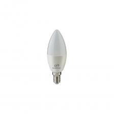 Светодиодная лампа Русский Свет RS C37 E14 8W обеспечивает эффективное и экономичное освещение благодаря мощности 8 Вт и световому потоку 800 лм. Она подходит для стандартного напряжения 220-240 В и имеет цоколь E14, что делает её совместимой с большинством светильников. Цветовая температура 2700 К создает теплый белый свет, который идеально подходит для общего освещения в жилых помещениях. Высокий индекс цветопередачи 90 Ra гарантирует естественную передачу цветов, что важно для комфортного восприятия. Лампа имеет форму свечи и матированную колбу типа C37, что способствует равномерному распределению света. Срок службы составляет 30 000 часов, что значительно превышает срок службы обычных ламп накаливания, эквивалентных 75 Вт. Лампа устойчива к перепадам температуры от -20 до +40 °С и имеет низкий коэффициент пульсации менее 3%, что обеспечивает комфортное освещение без мерцания. Энергоэффективность класса A+ позволяет снизить затраты на электроэнергию.