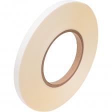 Двухсторонняя клейкая лента на пленочной основе прозрачного цвета с акриловым клеем с двух сторон. Клеевой слой с одной стороны закрыт пленочным лайнером. Клей не содержит растворителей, почти без запаха и имеет большой срок службы.Самоклеящаяся лента обладает высокой стойкостью к УФ-излучению, влаге, высоким температурам. Обладает хорошим усилием на сдвиг. Рабочая температура от -35 до +100 °С. Температура нанесения +10 °С. Кратковременно выдерживает +120 °С. Может применяться на улице.Пленочная клейкая лента применяется для приклеивания зеркал и мебельных декоративных секций, соединение низкоэнергетических пластиков. Используется двусторонняя прозрачная клейкая лента для склеивания стекла, дерева, картона, пластика при реконструкции, монтаже, восстановлении и скреплении деталей, проклейка стыков рулонных материалов. Так же монтажная клейкая лента используется для установки ветровиков и других пластиковых деталей тюнинга. Универсальная клейкая лента удобна для фиксации линолеума и ковровых покрытий, противоскользящих накладок, потолочных плинтусов. Двусторонняя лента крепит дистанционные рамки стеклопакетов, находит применение в изготовлении и сборке типографических изделий, а также для крепления уличной рекламы и афиш. Используется при производстве уплотнителей, наградной атрибутики, жалюзи, обоев.Адгезия через 20 минут: Cталь - 10 N/25мм; Полипропилен - 14 N/25мм; Полиэтилен - 9 N/25мм. Адгезия через 24 часа: Cталь - 20 N/25мм; Полипропилен - 18 N/25мм; Полиэтилен - 11 N/25мм.
