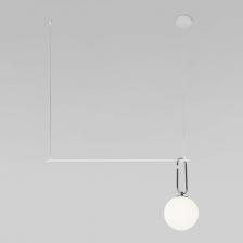 Подвесной светильник 70143/1 в цвете белый/хром предназначен для создания дополнительного освещения и акцентной подсветки в современных интерьерах. Светильник со сменными лампами E27 создаст качественное освещение на площади 2 м кв. и подсветит рабочие зоны на кухне, в зале, в кабинете и в других местах.Светильник со стеклянным плафоном оборудован системой регулировки высоты подвеса, позволяющей размещать изделие на разных уровнях, уменьшая или увеличивая угол рассеивания светового потока. Подвесной светильник просто устанавливается на натяжных потолках при помощи монтажной планки.