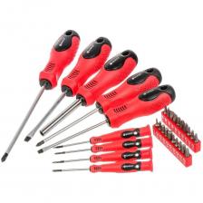 Набор отверток 29 предметов Bartex с насадками – идеальный выбор для дома, дачи и мастерской. Универсальный комплект инструментов позволит легко справиться с любыми ремонтными и монтажными работами. Благодаря широкому ассортименту насадок и бит, можно быстро подобрать подходящий наконечник для любого типа крепежа. Яркий красный цвет корпуса обеспечивает отличную видимость инструмента среди других предметов, что удобно при хранении и использовании. В комплекте предусмотрены насадки самых востребованных типов: SL, PH, TORX. Размеры шлица варьируются от 0 до 30, что позволяет использовать набор для различных задач – от мелкого ремонта бытовой техники до сборки мебели и работы с автомобильными деталями. Прямой тип рукоятки способствует удобству при выполнении точных операций, а двухкомпонентный материал ручки предотвращает скольжение даже при влажных руках. Bartex – это надежность, проверенная временем. Продукция бренда производится с учетом современных стандартов качества, что подтверждается устойчивостью к коррозии и механическим повреждениям. Набор отверток не обладает магнитными свойствами, что исключает случайное притяжение металлических стружек и обеспечивает чистоту рабочего места. Покупка набора отверток 29 предметов Bartex с насадками – это выгодное вложение в комфорт и эффективность домашних работ. Универсальный комплект позволяет забыть о необходимости приобретать дополнительные инструменты, ведь все необходимое уже под рукой. Экономия времени и средств, удобство хранения и эксплуатации делают этот набор отличным выбором для каждого, кто ценит порядок и функциональность в доме и на даче.